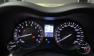 Infiniti M 2011, 135752 км, за 2800000 KRW - фото 8