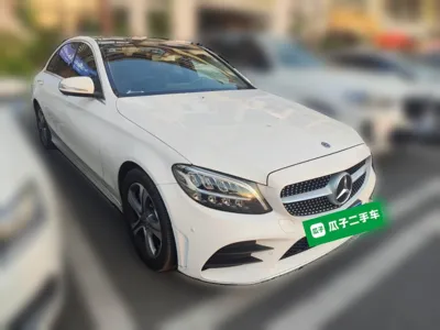 Mercedes-Benz C-Class 2020, 108500 км, за 127074.44 CNY