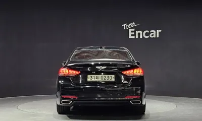 Hyundai Genesis 2016, 140104 км, за 14000000 KRW