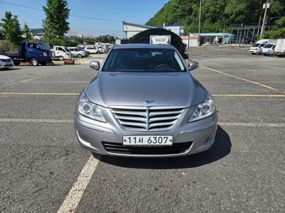 Hyundai Genesis · 2009 год