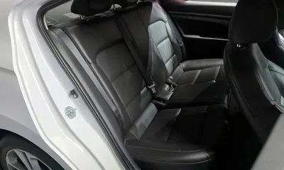 Hyundai Avante 2017, 85525 км, за 10900000 KRW - фото 11