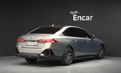 BMW 5-Series 2026, 6813 км, за 77000000 KRW