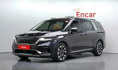 Kia Canival · 2023 год