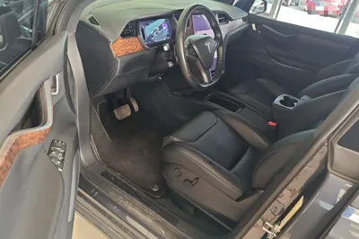 Tesla Model X 2019, 56900 км, за 270060.22 CNY - фото 18