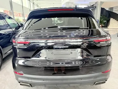 Porsche Cayenne 2018, 66000 км, за 290100 CNY - фото 9