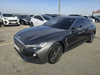 Genesis G70 · 2018 год