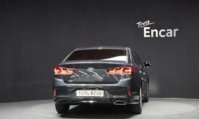 Hyundai Sonata 2018, 58402 км, за 17990000 KRW