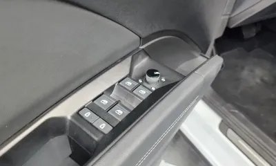 Audi Q4 e-tron 2023, 46203 км, за 35900000 KRW - фото 34