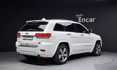 Jeep Cherokee 2016, 83453 км, за 14990000 KRW