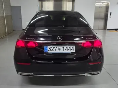 Mercedes-Benz E-Class 2026, 420 км, за 46470000 KRW - фото 6