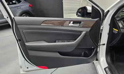 Hyundai Sonata 2018, 106951 км, за 13900000 KRW - фото 24