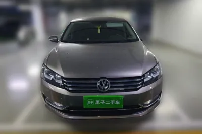 Volkswagen Passat 2014, 96600 км, за 43345.85 CNY
