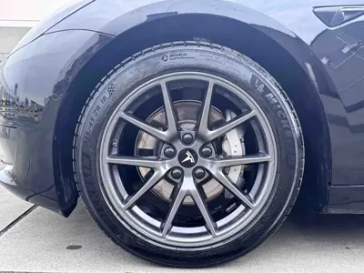 Tesla Model 3 2022, 76000 км, за 119800 CNY - фото 8