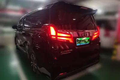 Toyota Alphard 2018, 34400 км, за 717666.56 CNY