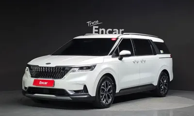 Kia Canival · 2021 год