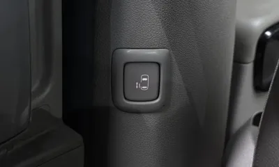 Kia Canival 2016, 172854 км, за 7200000 KRW - фото 18