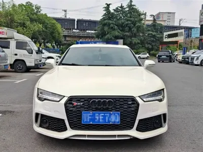 Audi A7 2015, 120000 км, за 86800 CNY