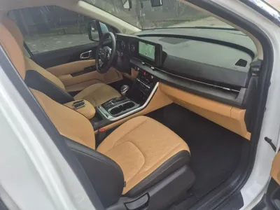 Kia Canival 2023, 46855 км, за 26800000 KRW - фото 9
