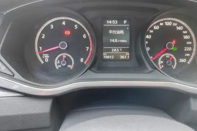 Volkswagen Passat 2017, 70000 км, за 59341.07 CNY - фото 13