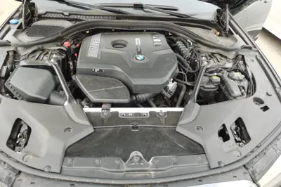 BMW 5 Series 2018, 164000 км, за 120004.55 CNY - фото 21