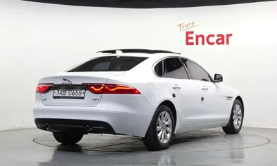 Jaguar XF 2017, 114223 км, за 8600000 KRW