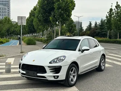 Porsche Macan 2016, 96000 км, за 106000 CNY - фото 1