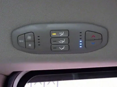 Kia Canival 2016, 328168 км, за 6900000 KRW - фото 15