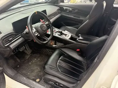 GAC Motor Shadow Leopard 2022, 40000 км, за 50100 CNY