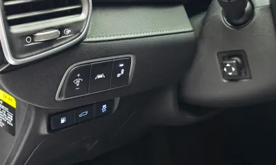 Hyundai Grandeur 2019, 189475 км, за 12500000 KRW - фото 19