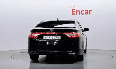 Hyundai Grandeur 2014, 119096 км, за 7000000 KRW