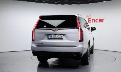 Cadillac Escalade 2022, 35958 км, за 93000000 KRW