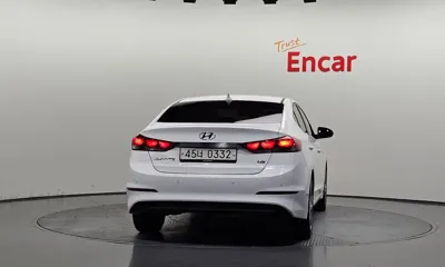 Hyundai Avante 2017, 62033 км, за 9500000 KRW