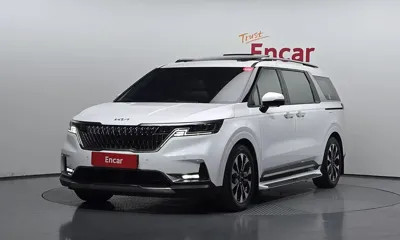 Kia Canival · 2023 год