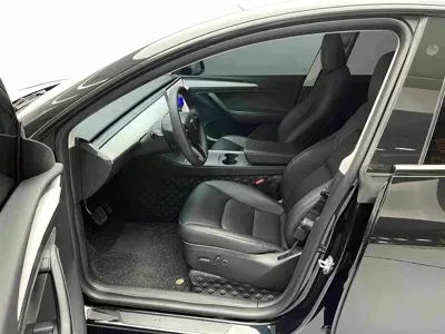 Tesla Model Y 2024, 49000 км, за 178800 CNY - фото 4