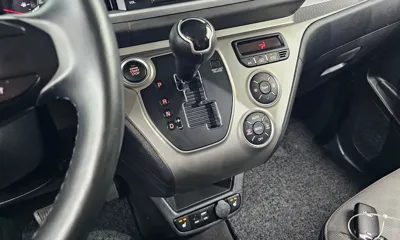 Kia Ray 2019, 26410 км, за 13000000 KRW - фото 9