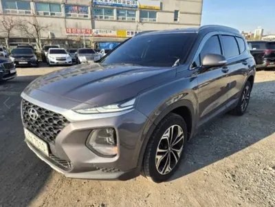 Hyundai Santafe 2019, 189701 км, за 13980000 KRW