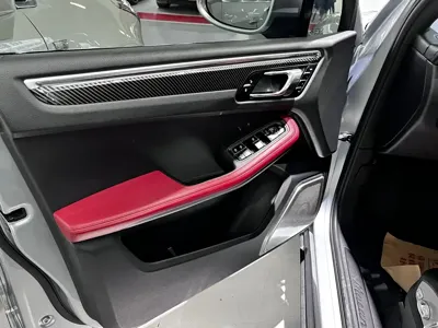 Porsche Macan 2018, 110000 км, за 138800 CNY - фото 4