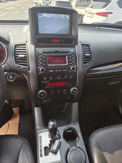 Kia Sorento 2011, 76884 км, за 6300000 KRW - фото 12