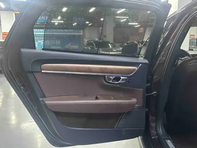 Volvo S90 2019, 50000 км, за 92800 CNY - фото 14