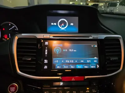 Honda Accord 2017, 176818 км, за 8900000 KRW - фото 13