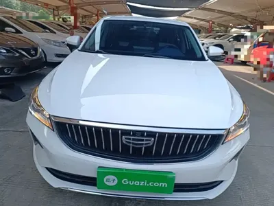 Geely Emgrand 2022, 52000 км, за 39400 CNY