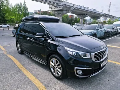 Kia Canival 2017, 177400 км, за 9500000 KRW