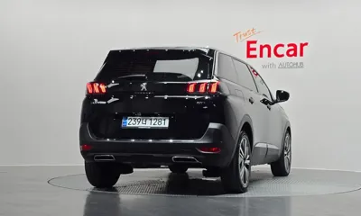 Peugeot 5008 2024, 15159 км, за 29500000 KRW