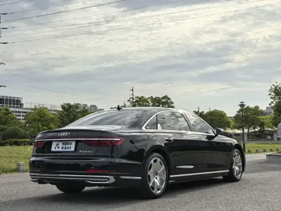 Audi A8 2025, 30000 км, за 830000 CNY - фото 19