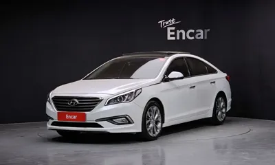 Hyundai Sonata · 2015 год