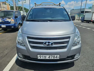 Hyundai Starex 2018, 200657 км, за 8500000 KRW - фото 3