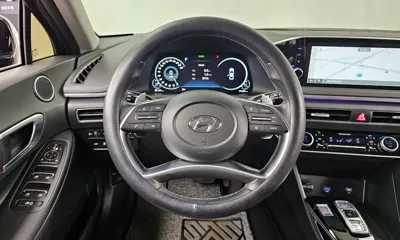 Hyundai Sonata 2022, 71727 км, за 20900000 KRW - фото 13