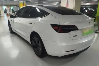 Tesla Model 3 2022, 126600 км, за 140924.87 CNY