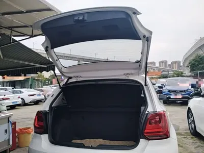Volkswagen Polo 2018, 61300 км, за 37100 CNY - фото 19
