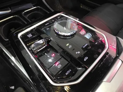 BMW 7-Series 2025, 10129 км, за 119000000 KRW - фото 9